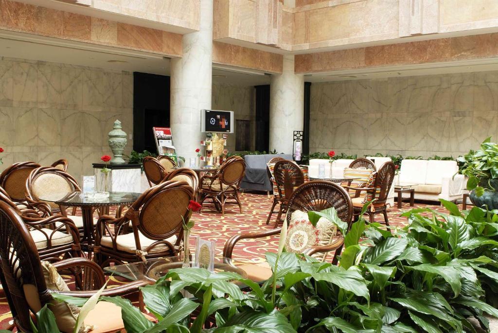 Beijing Rainbow Hotel Екстериор снимка